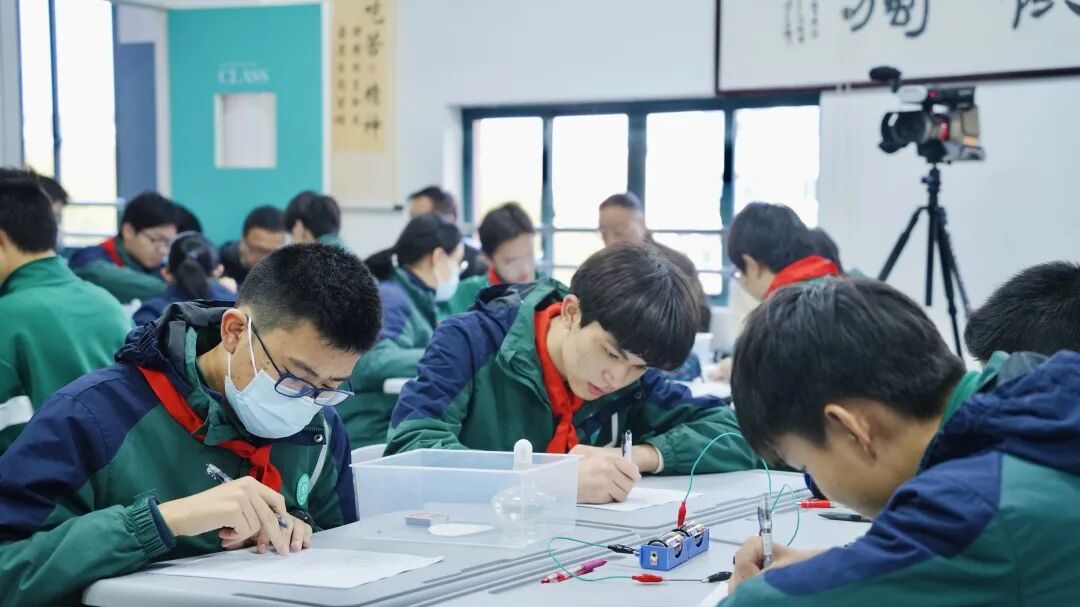 微信图片_20231130134502.jpg 微信图片_20231130134502.jpg